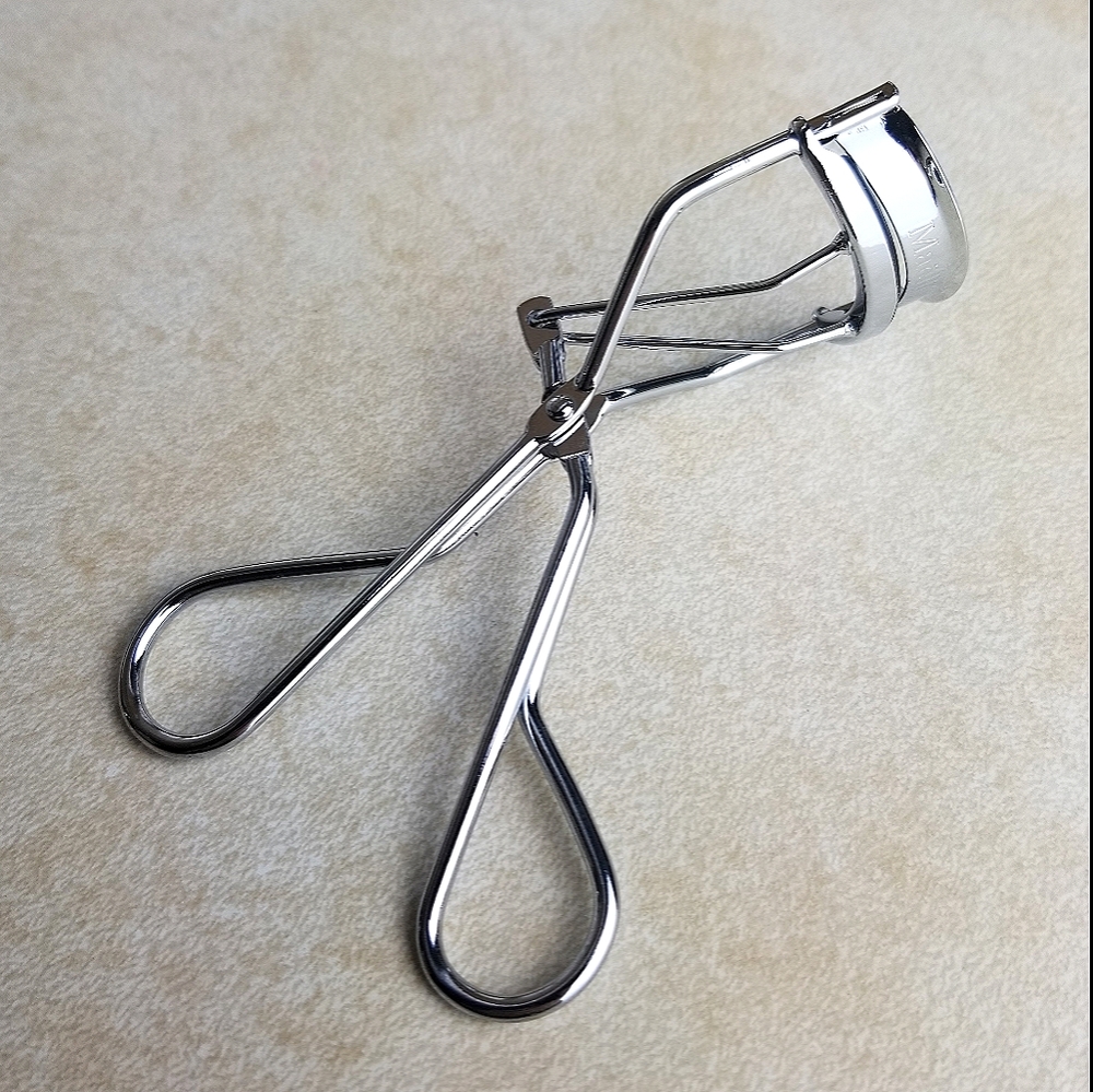 Maelle Filmstar Eyelash Curler